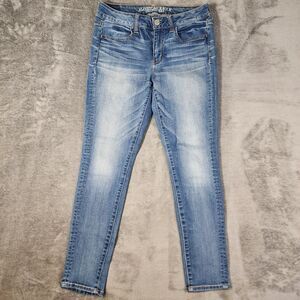 American Eagle 8 Short Super Stretch Low Rise Skinny Jegging Blue Denim Jeans AE